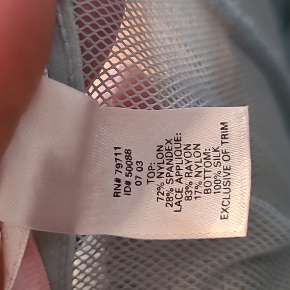 Victoria's Secret Sheer Mesh Lace Rhinestones Silk Blend Tank Seafoam Blue Sz S - Picture 4 of 11